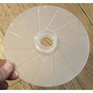 Vintage Oster Regency Kitchen Center Plastic Salad Shooter Plate
